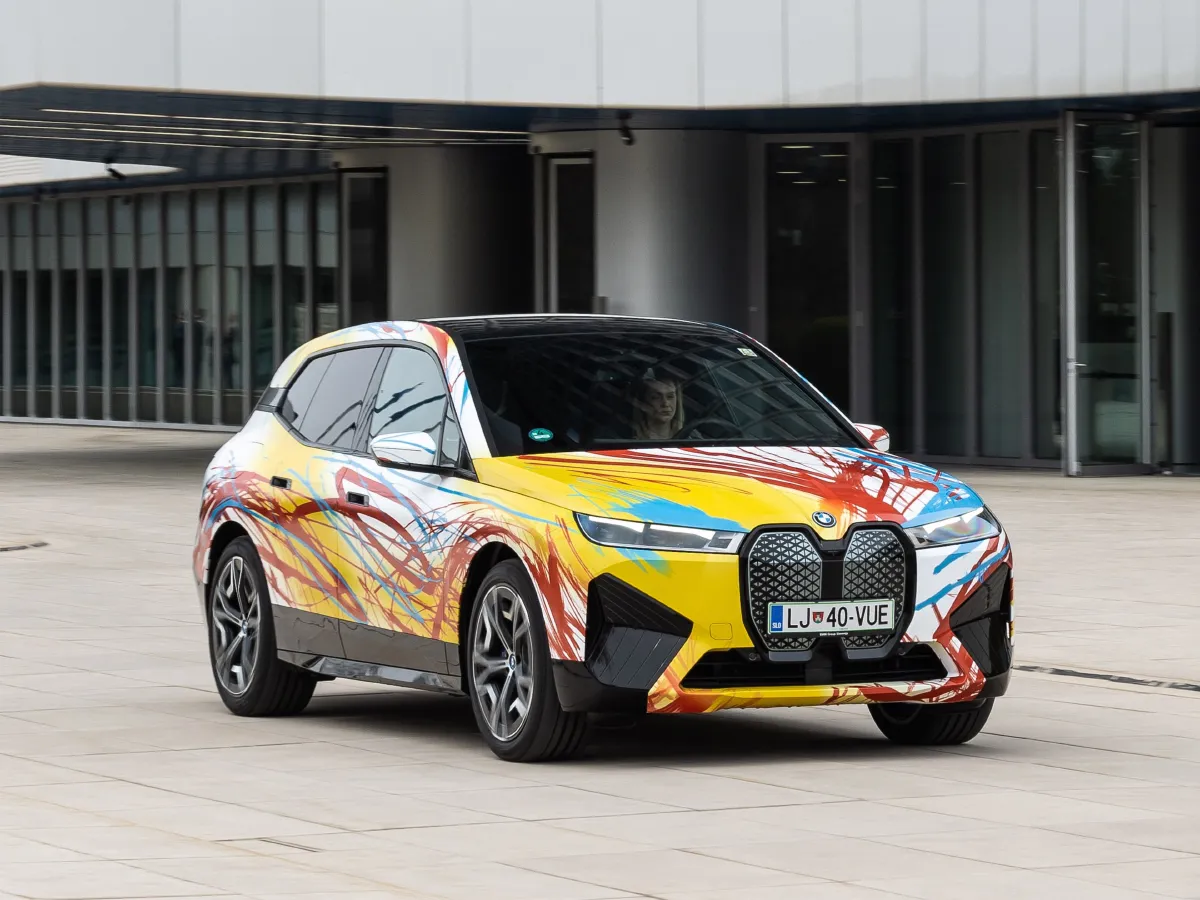 BMW iX,autocango,china used car exporter,china ev exporter,chinese used car exporter,chinese used ev exporter