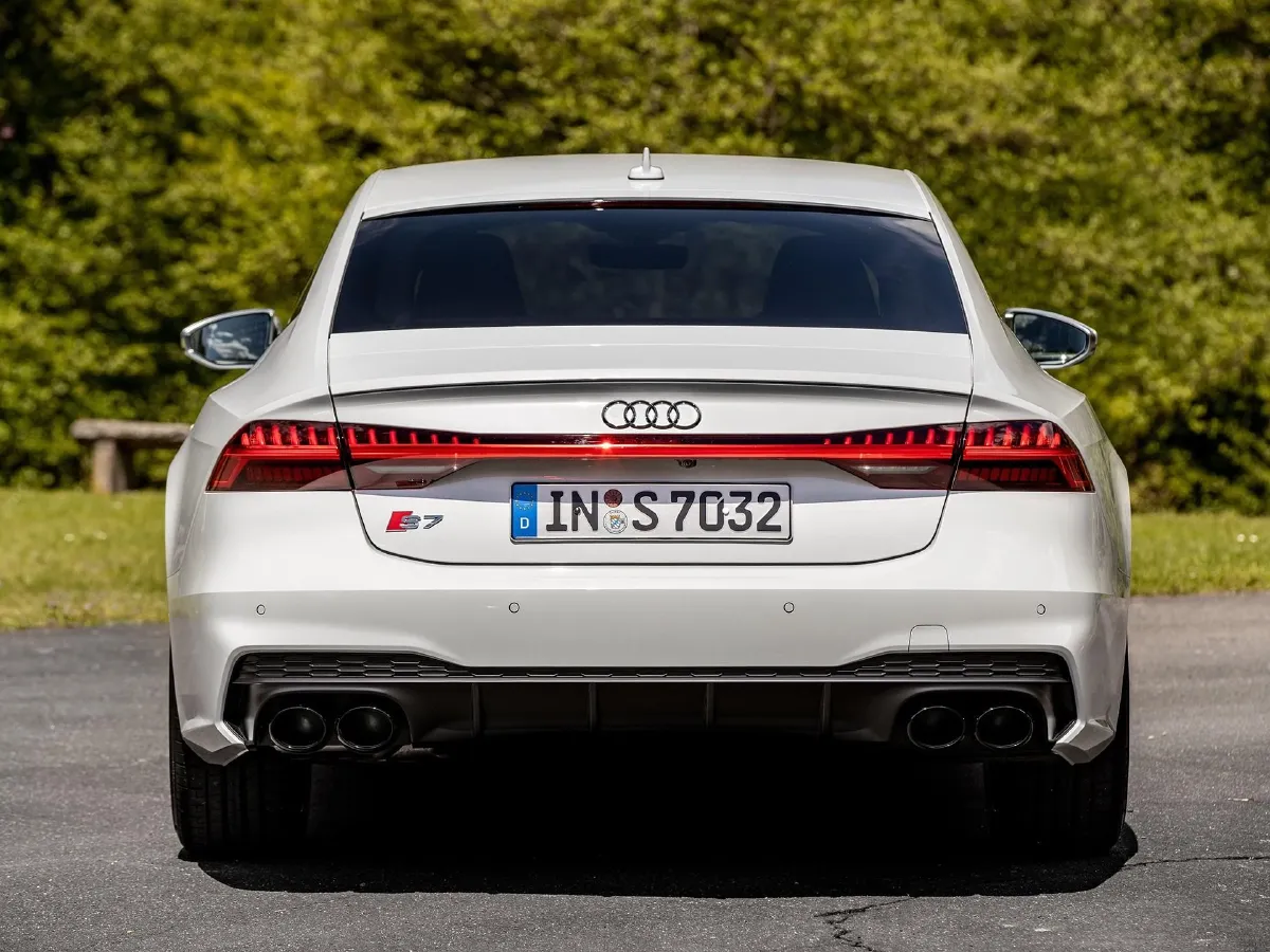 Audi S7,autocango,china used car exporter,china ev exporter,chinese used car exporter,chinese used ev exporter