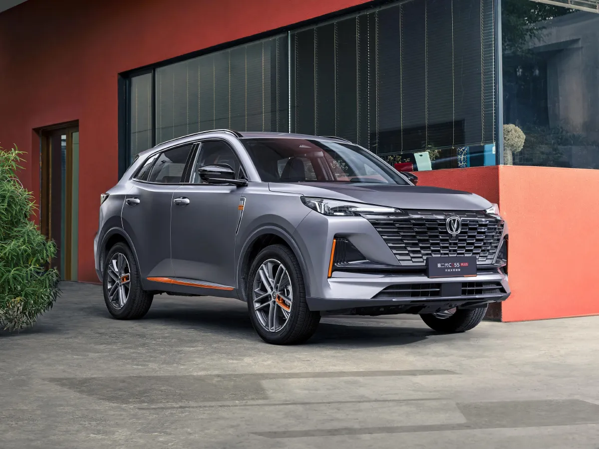 2022 ChangAn CS55 Plus 1.5T 188HP L4 7DCT,autocango,china used car exporter,china ev exporter,chinese used car exporter,chinese used ev exporter