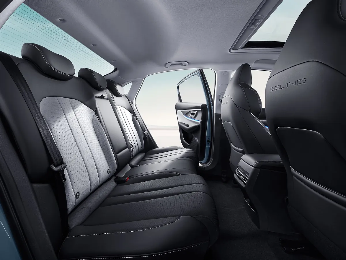 BeiJing Auto EU5 Plus,autocango,china used car exporter,china ev exporter,chinese used car exporter,chinese used ev exporter