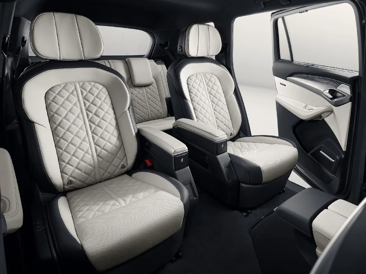 Audi Q6,autocango,china used car exporter,china ev exporter,chinese used car exporter,chinese used ev exporter