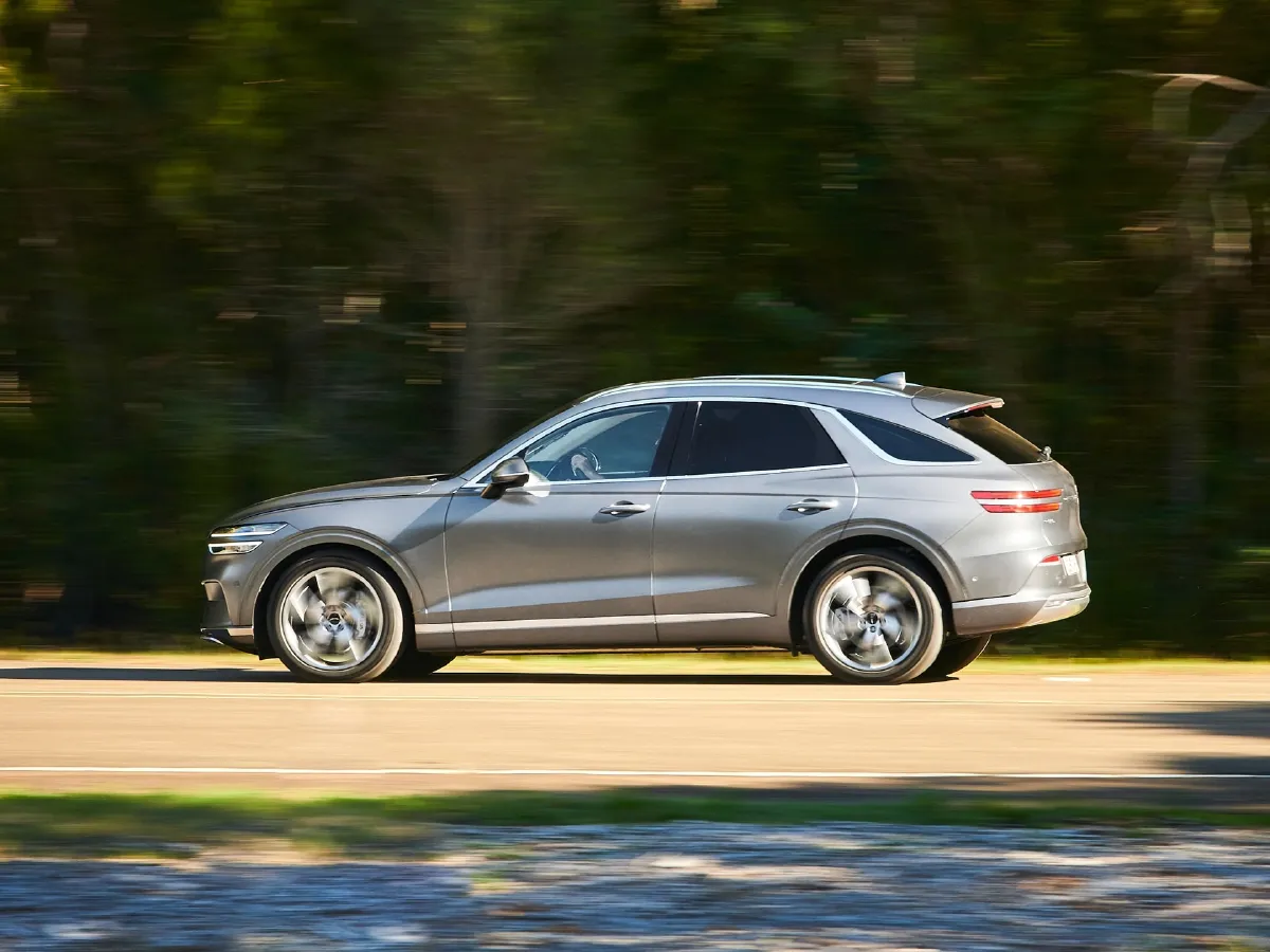 Genesis GV70,autocango,china used car exporter,china ev exporter,chinese used car exporter,chinese used ev exporter