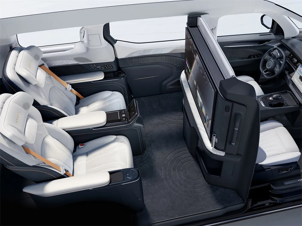 Zeekr 009,autocango,china used car exporter,china ev exporter,chinese used car exporter,chinese used ev exporter