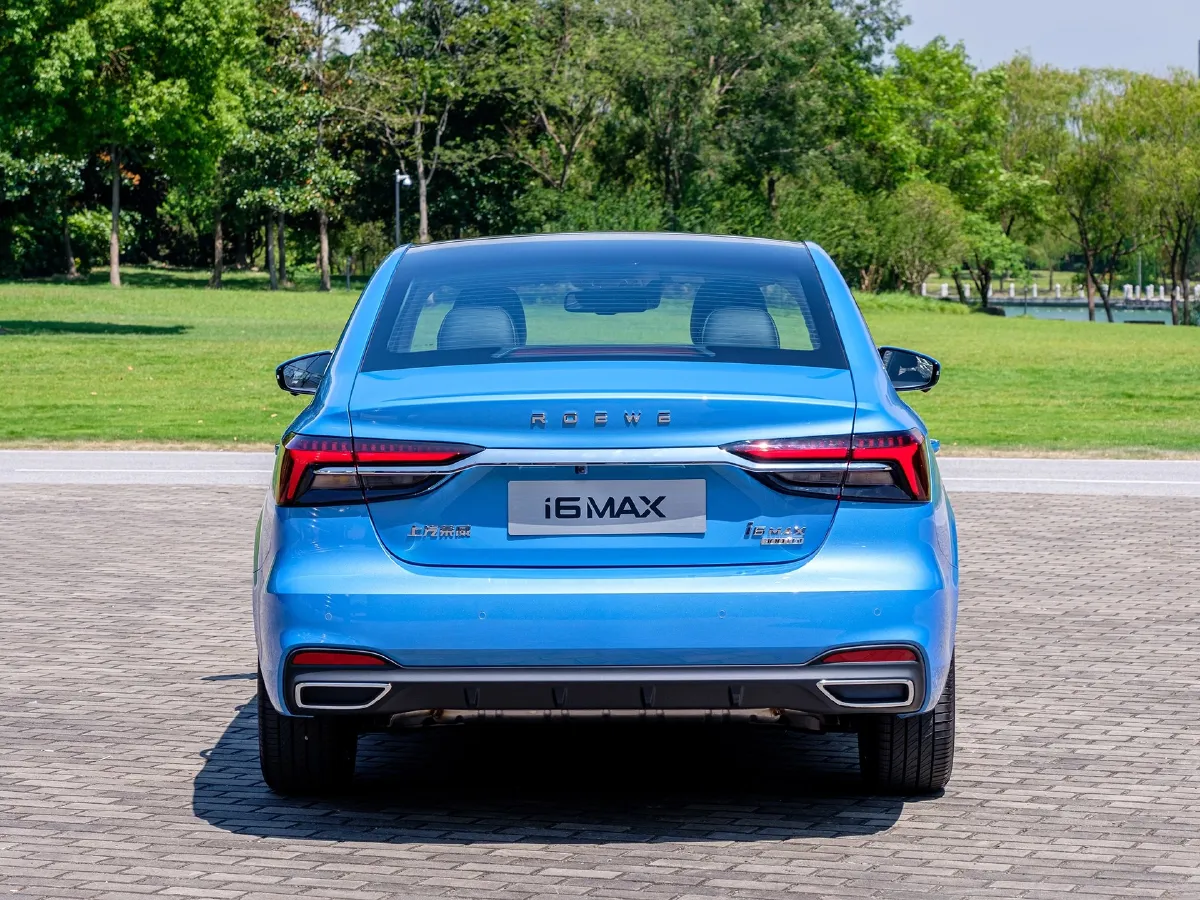 Roewe i6 MAX,autocango,china used car exporter,china ev exporter,chinese used car exporter,chinese used ev exporter