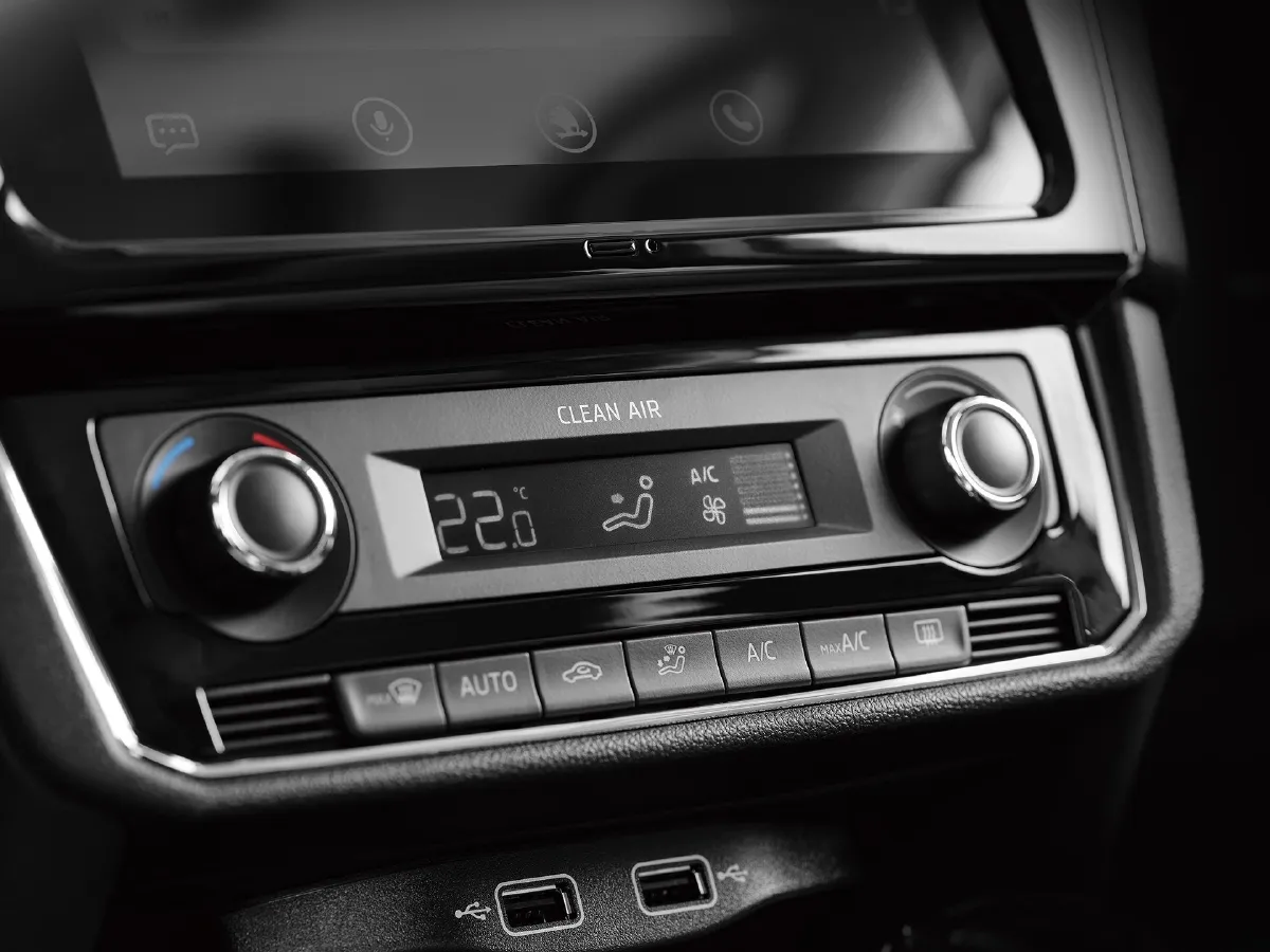 Skoda Rapid Spaceback,autocango,china used car exporter,china ev exporter,chinese used car exporter,chinese used ev exporter