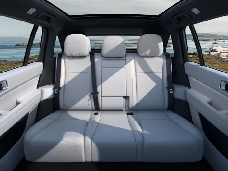 Li L6,autocango,china used car exporter,china ev exporter,chinese used car exporter,chinese used ev exporter