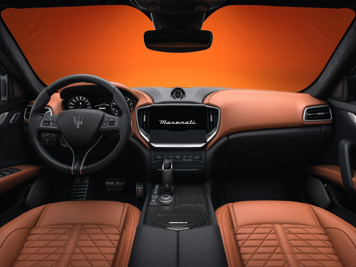 Maserati Ghibli,autocango,china used car exporter,china ev exporter,chinese used car exporter,chinese used ev exporter