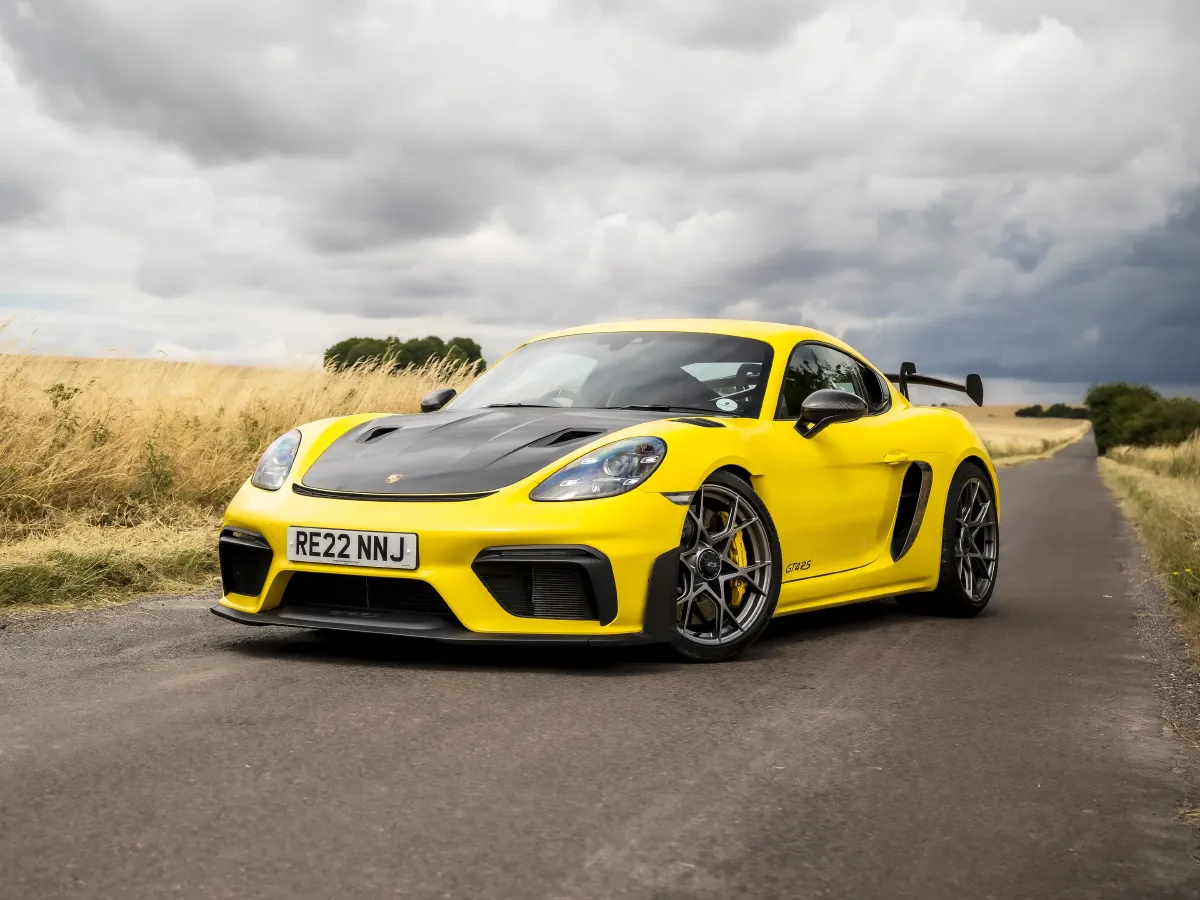 Porsche 718,autocango,china used car exporter,china ev exporter,chinese used car exporter,chinese used ev exporter