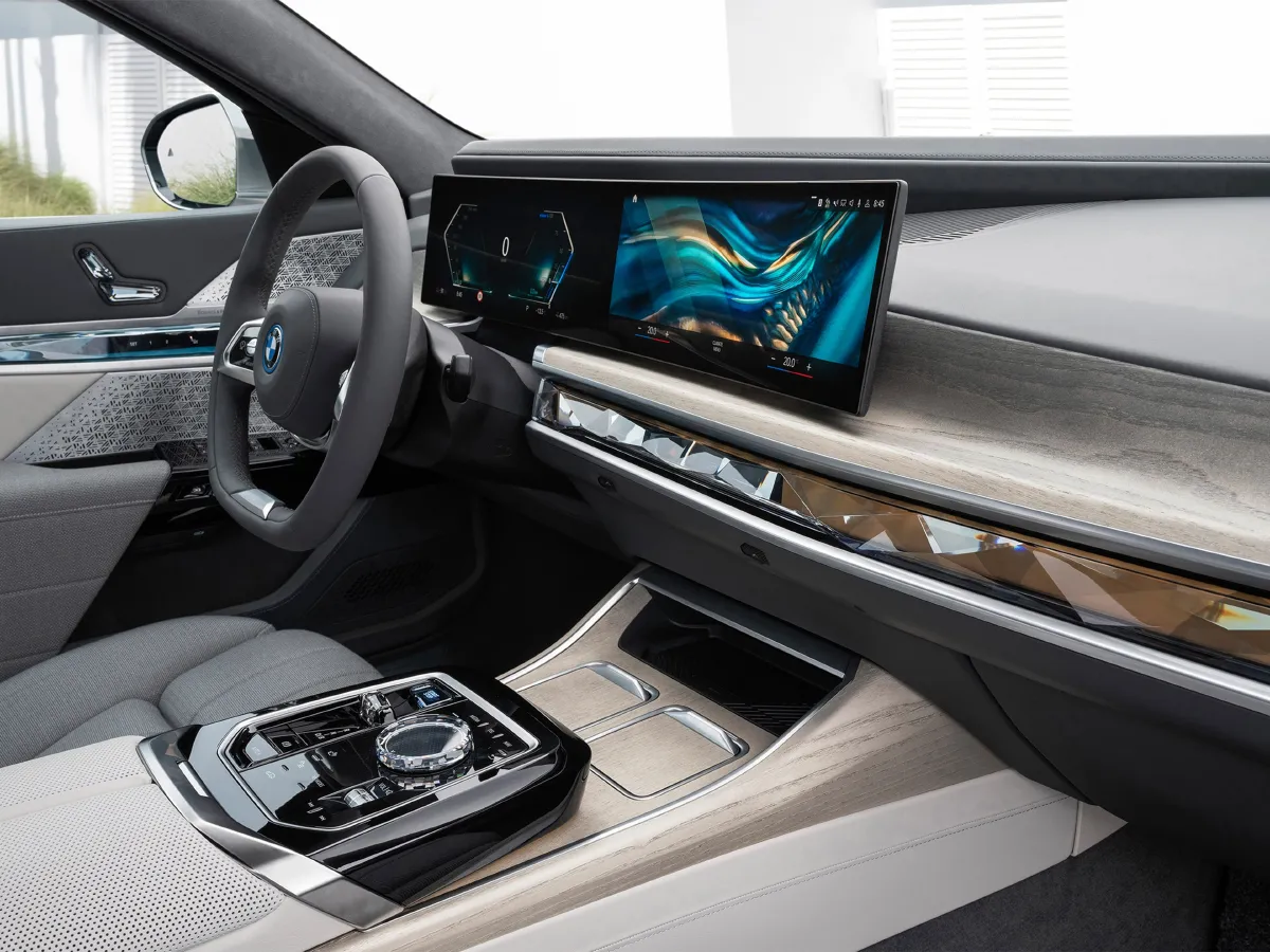 BMW i7,autocango,china used car exporter,china ev exporter,chinese used car exporter,chinese used ev exporter