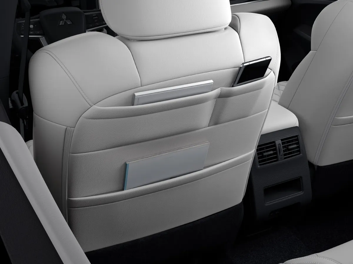 Mitsubishi Outlander,autocango,china used car exporter,china ev exporter,chinese used car exporter,chinese used ev exporter