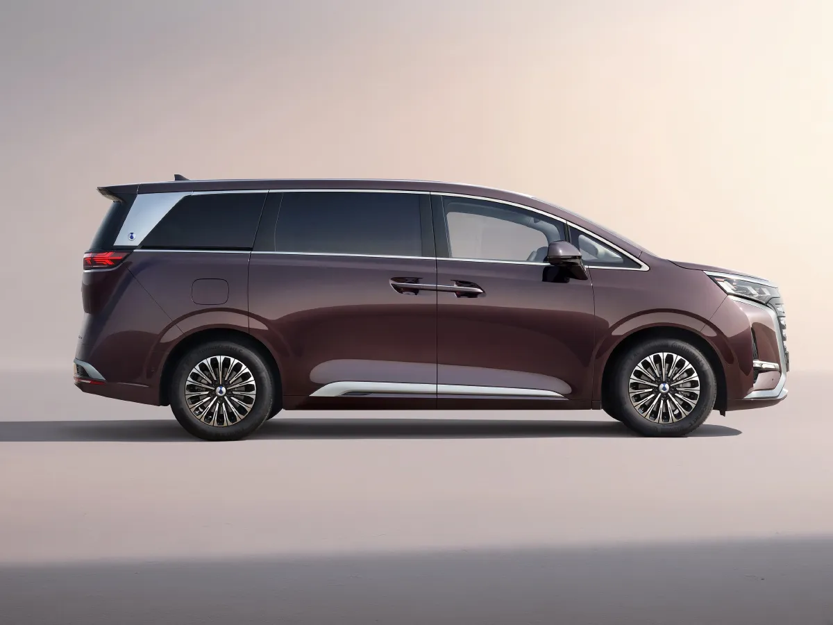 Denza D9,autocango,china used car exporter,china ev exporter,chinese used car exporter,chinese used ev exporter