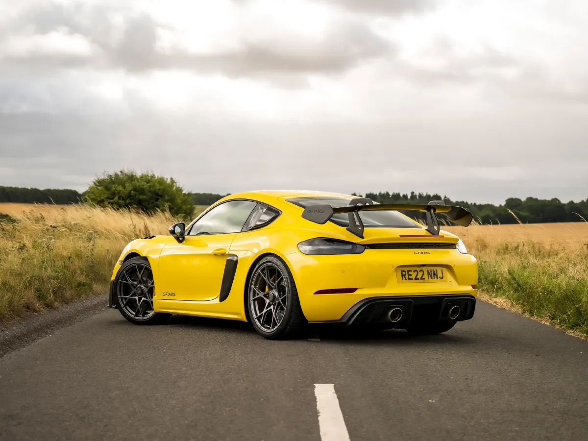 Porsche 718,autocango,china used car exporter,china ev exporter,chinese used car exporter,chinese used ev exporter