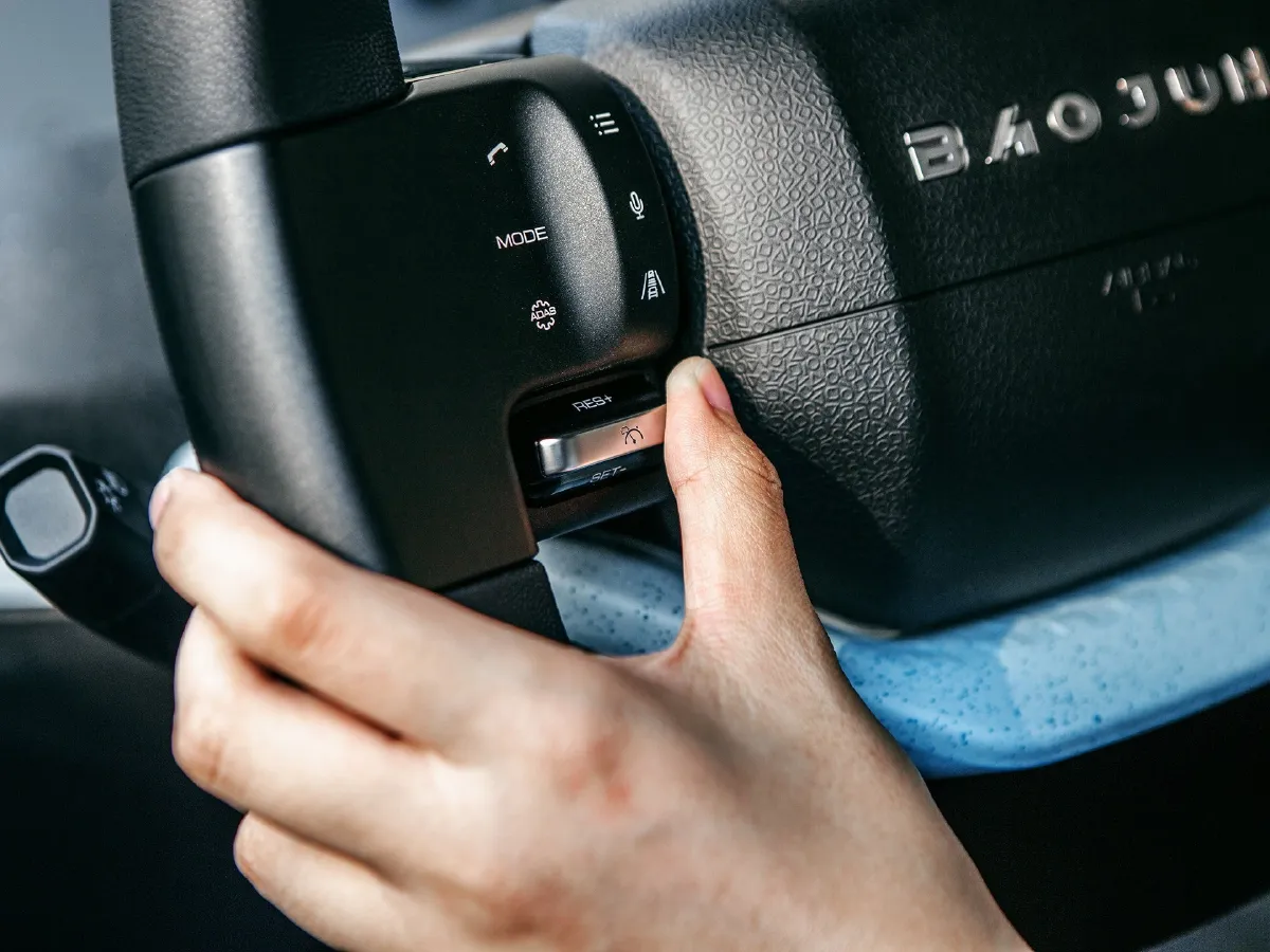 BaoJun E300,autocango,china used car exporter,china ev exporter,chinese used car exporter,chinese used ev exporter