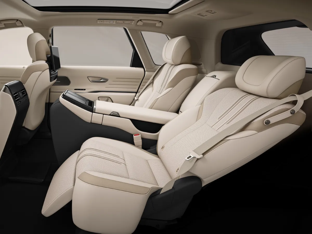 Century Century,autocango,china used car exporter,china ev exporter,chinese used car exporter,chinese used ev exporter