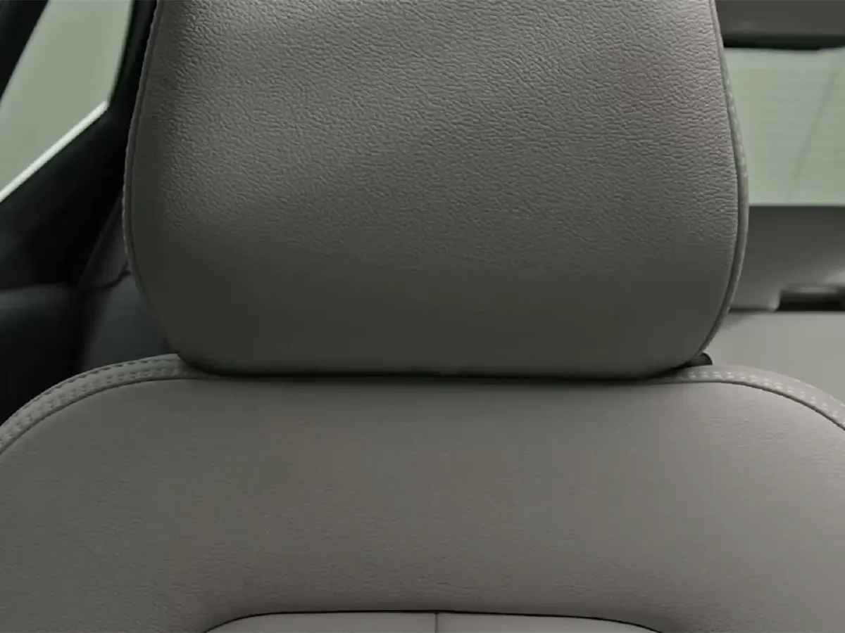 Volvo XC40,autocango,china used car exporter,china ev exporter,chinese used car exporter,chinese used ev exporter