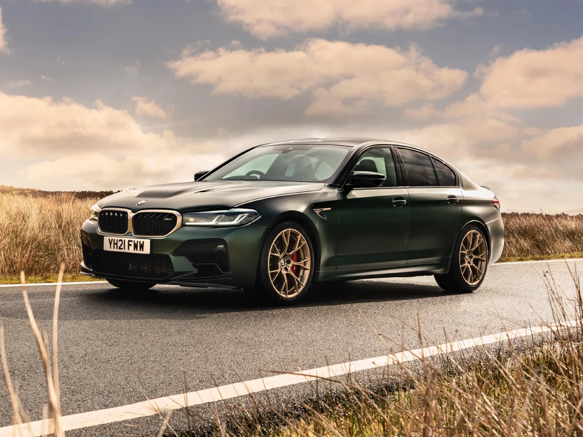 2012 BMW M5 4.4T 560HP V8 7DCT,autocango,china used car exporter,china ev exporter,chinese used car exporter,chinese used ev exporter