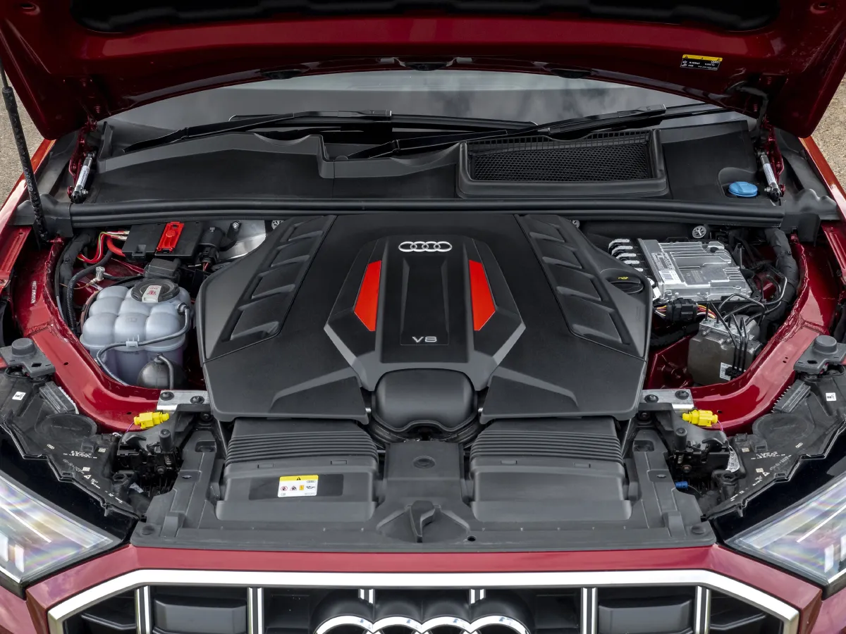 Audi SQ7,autocango,china used car exporter,china ev exporter,chinese used car exporter,chinese used ev exporter