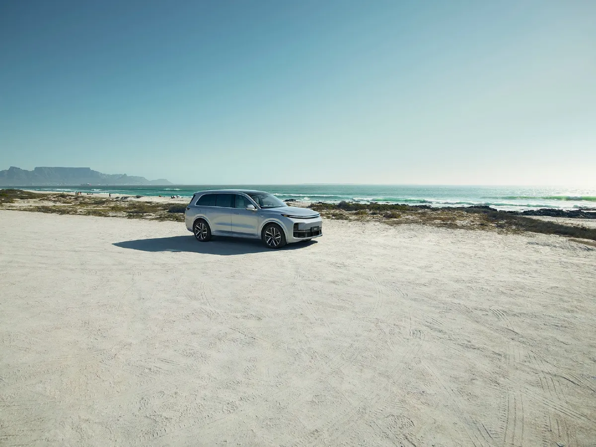 Li L9,autocango,china used car exporter,china ev exporter,chinese used car exporter,chinese used ev exporter