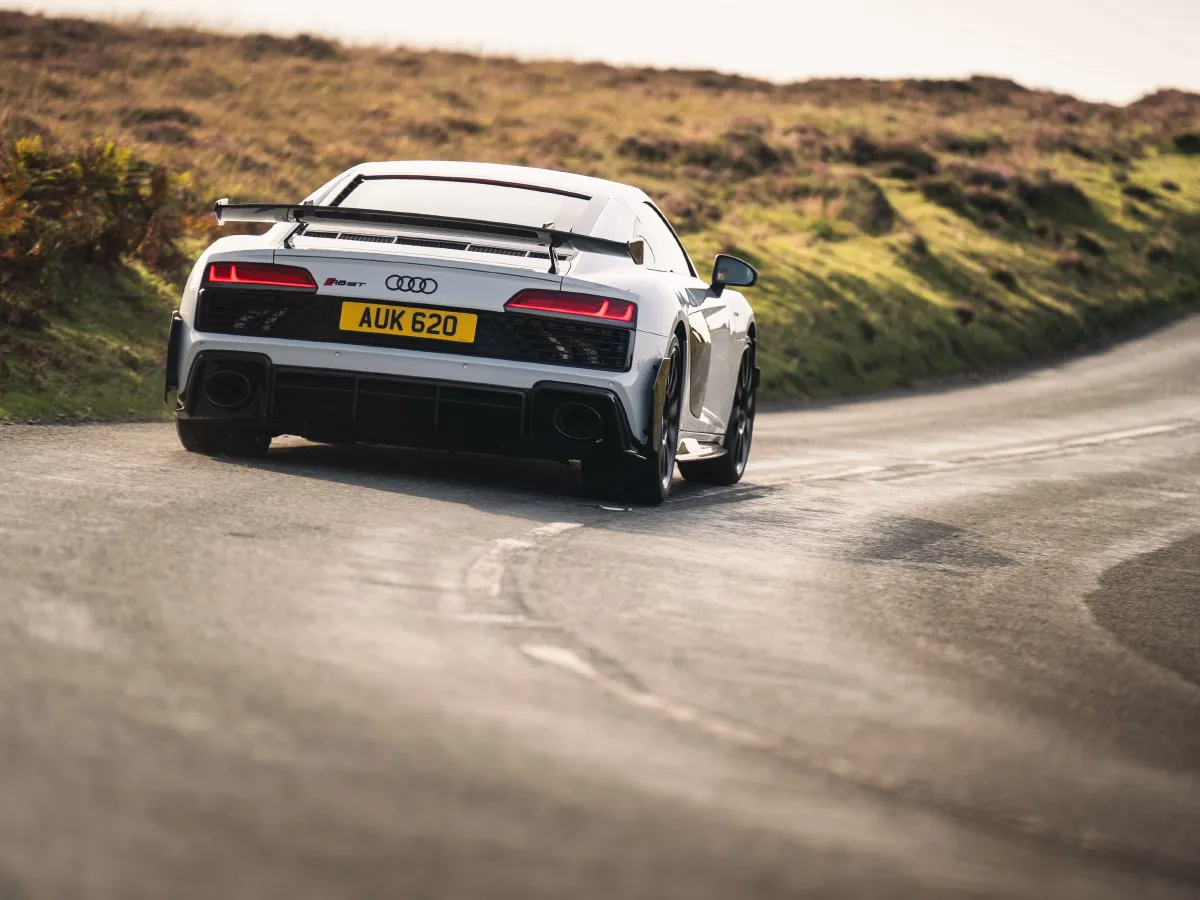 Audi R8,autocango,china used car exporter,china ev exporter,chinese used car exporter,chinese used ev exporter