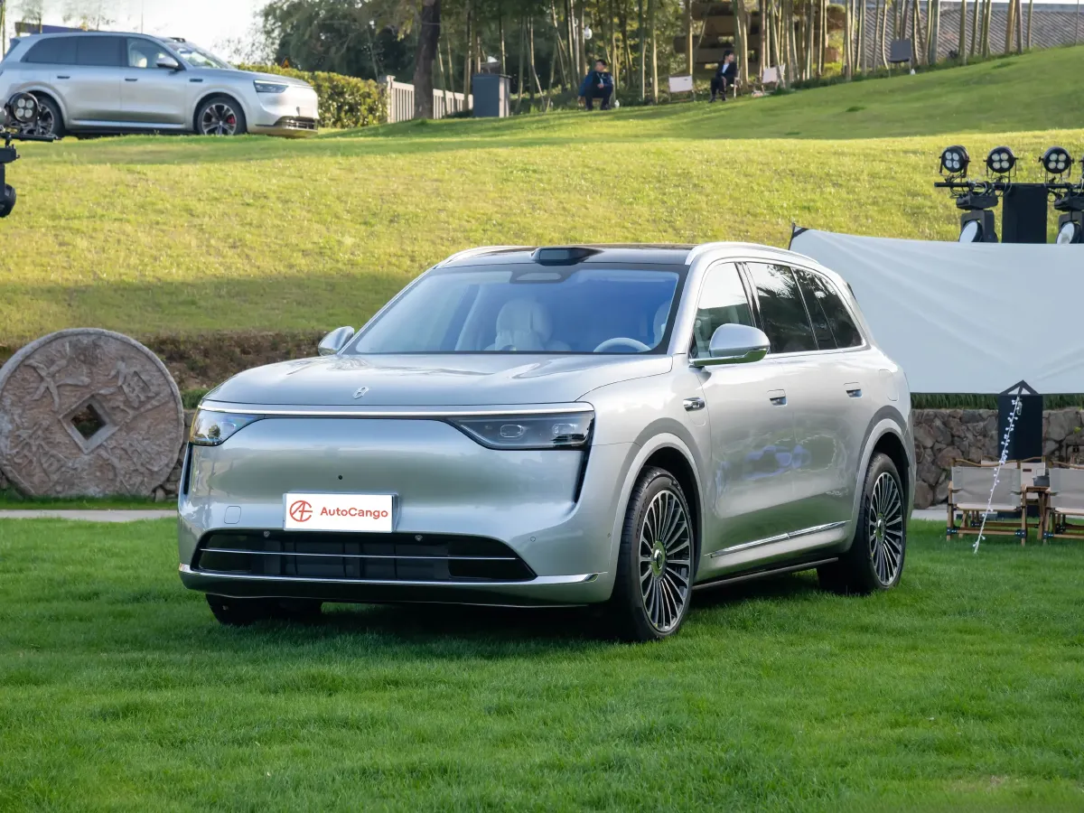 AITO AITO M8,autocango,china used car exporter,china ev exporter,chinese used car exporter,chinese used ev exporter