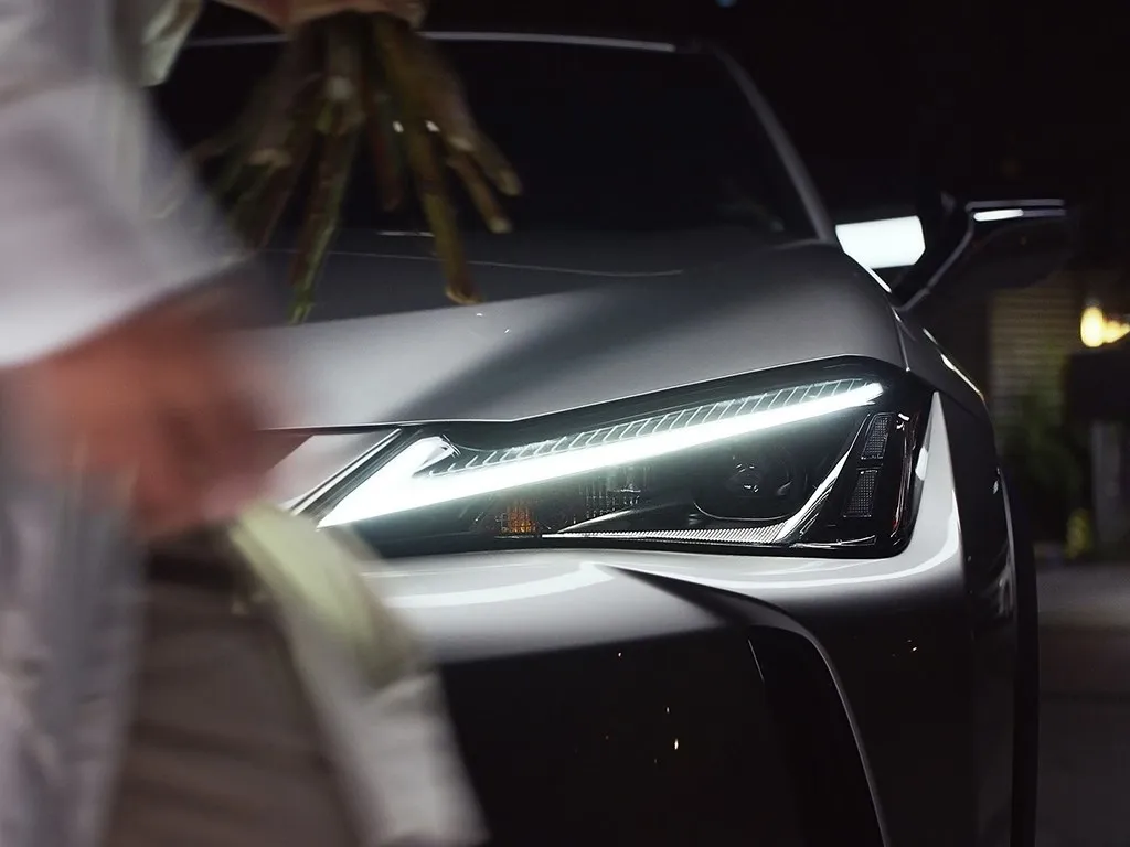 Lexus UX,autocango,china used car exporter,china ev exporter,chinese used car exporter,chinese used ev exporter