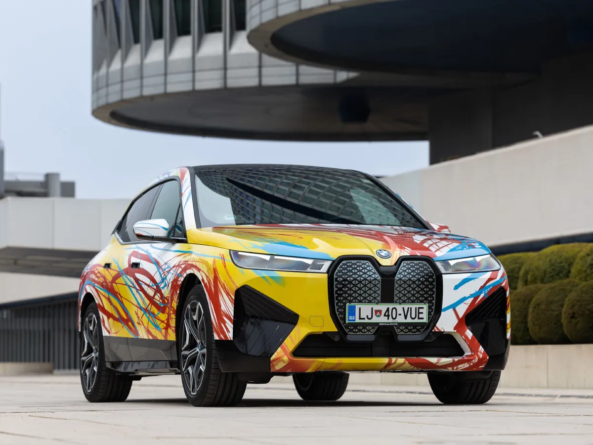 BMW iX,autocango,china used car exporter,china ev exporter,chinese used car exporter,chinese used ev exporter