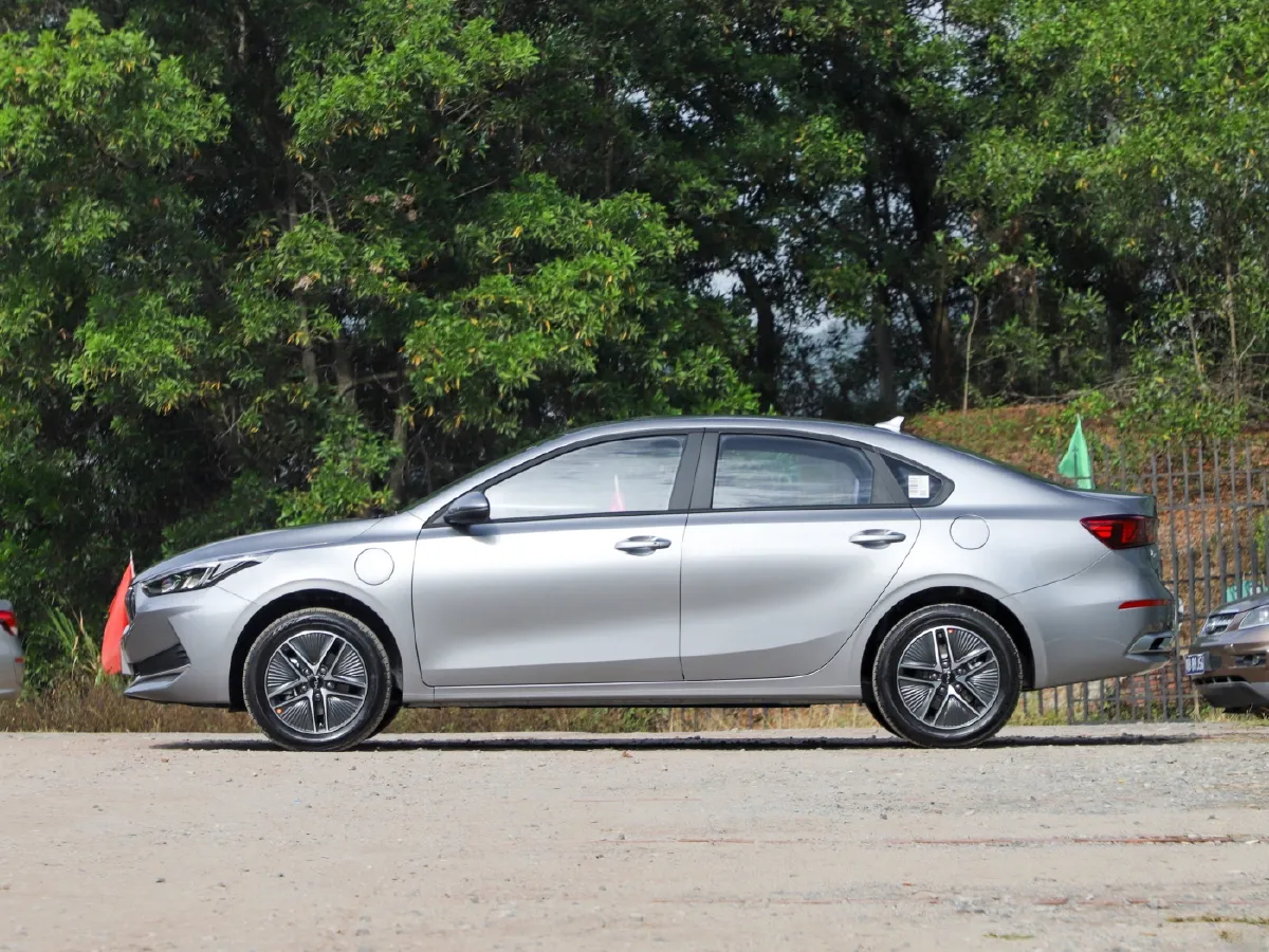 Kia K3,autocango,china used car exporter,china ev exporter,chinese used car exporter,chinese used ev exporter