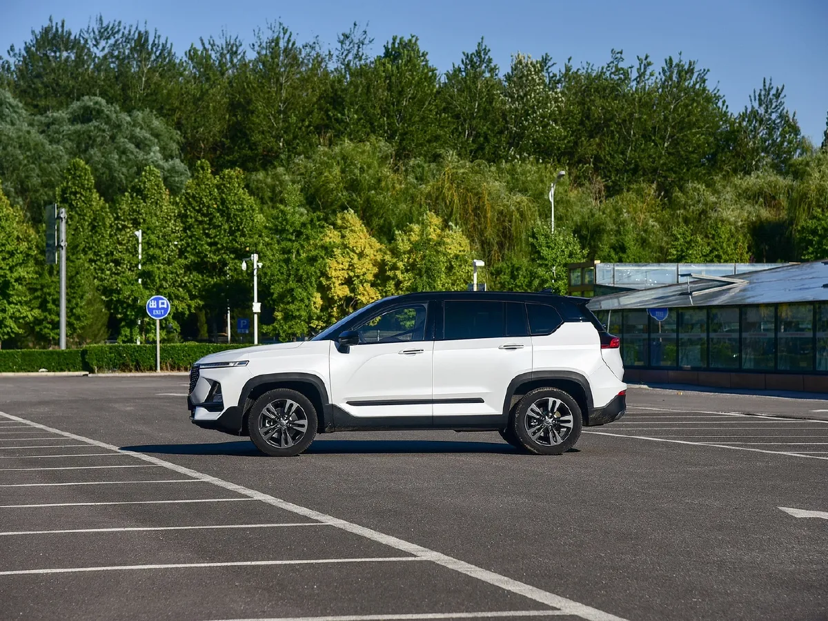 2019 BaoJun RS-5 1.5T 147HP L4 CVT,autocango,china used car exporter,china ev exporter,chinese used car exporter,chinese used ev exporter