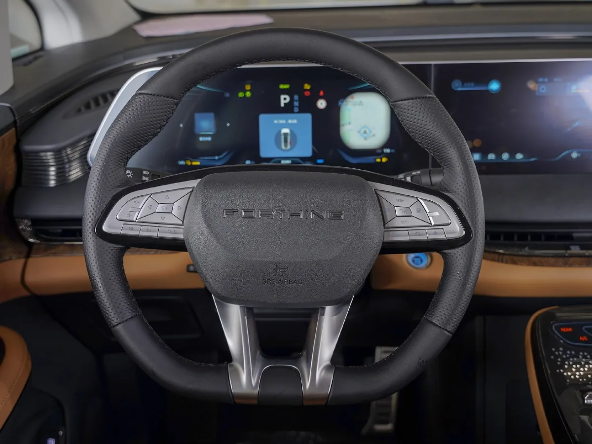 DongFeng Forthing XingHai V9,autocango,china used car exporter,china ev exporter,chinese used car exporter,chinese used ev exporter DongFeng Forthing XingHai V9,autocango,china used car exporter,china ev exporter,chinese used car exporter,chinese used ev exporter