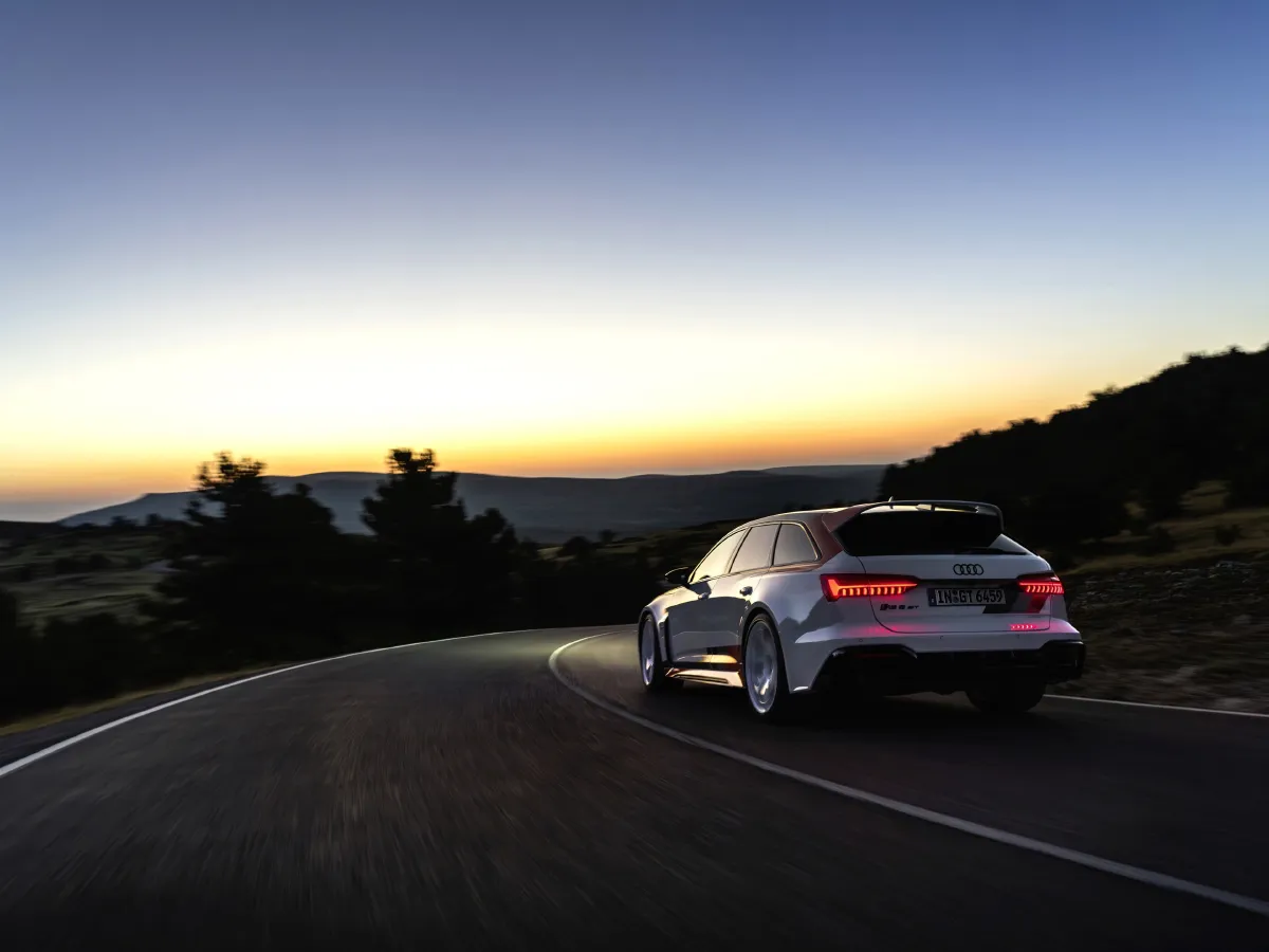 Audi RS 6,autocango,china used car exporter,china ev exporter,chinese used car exporter,chinese used ev exporter