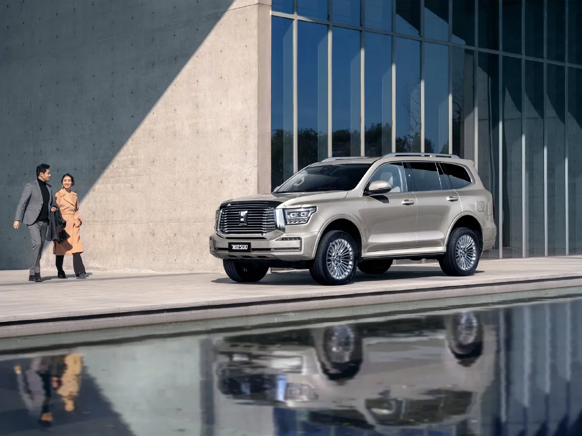 Tank 500,autocango,china used car exporter,china ev exporter,chinese used car exporter,chinese used ev exporter