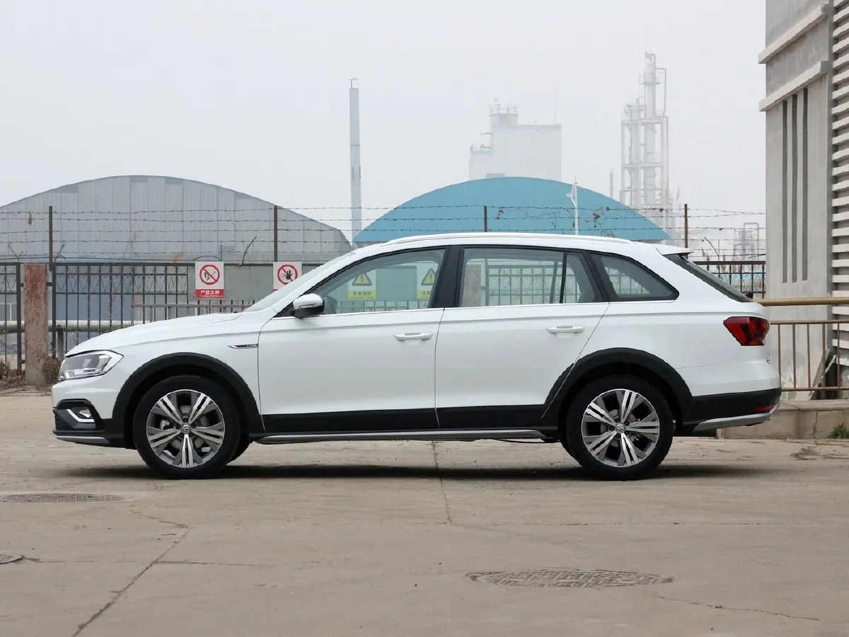 Volkswagen C-Trek,autocango,china used car exporter,china ev exporter,chinese used car exporter,chinese used ev exporter Volkswagen C-Trek,autocango,china used car exporter,china ev exporter,chinese used car exporter,chinese used ev exporter