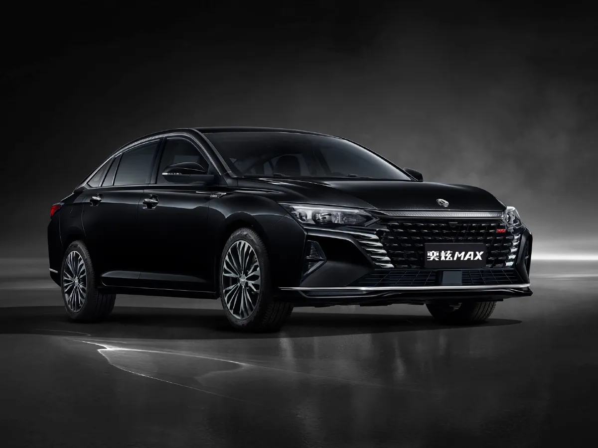 DongFeng Aeolus YiXuan MAX,autocango,china used car exporter,china ev exporter,chinese used car exporter,chinese used ev exporter