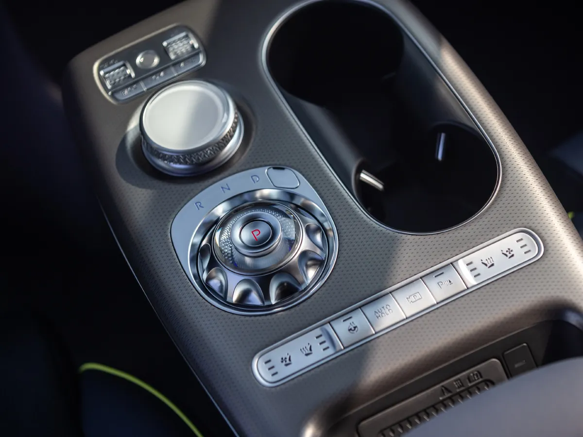 Genesis GV60,autocango,china used car exporter,china ev exporter,chinese used car exporter,chinese used ev exporter