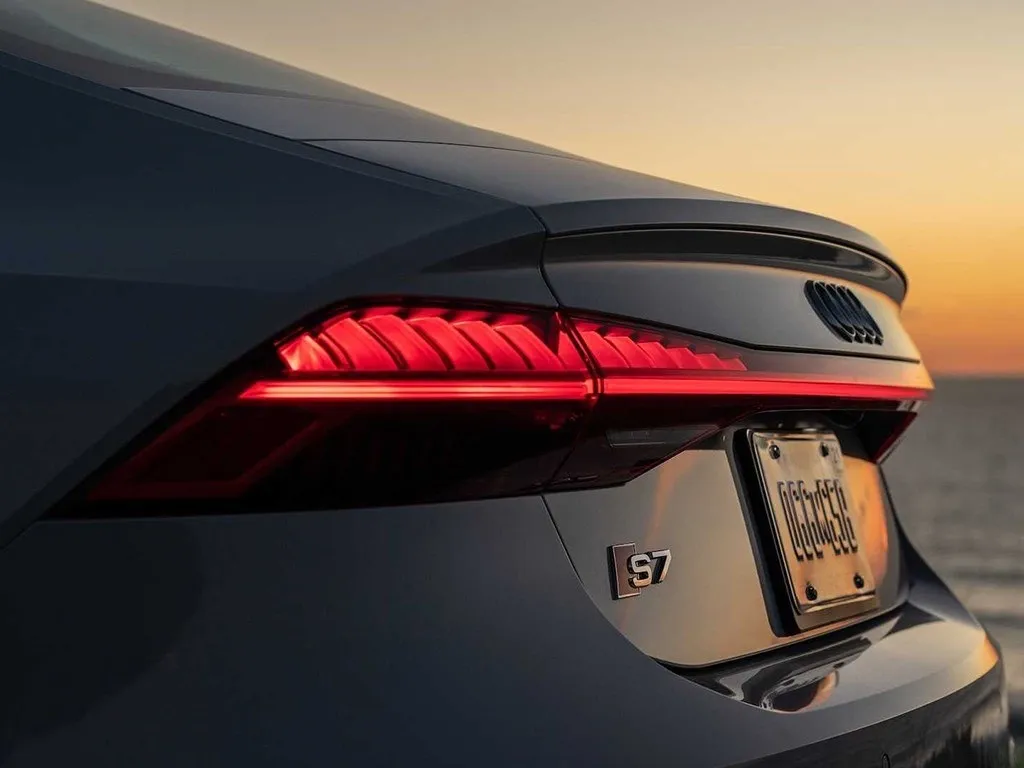 Audi S7,autocango,china used car exporter,china ev exporter,chinese used car exporter,chinese used ev exporter