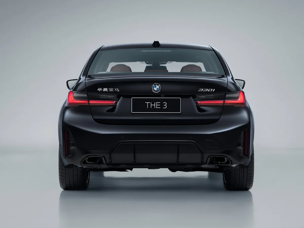 BMW 3 Series,autocango,china used car exporter,china ev exporter,chinese used car exporter,chinese used ev exporter