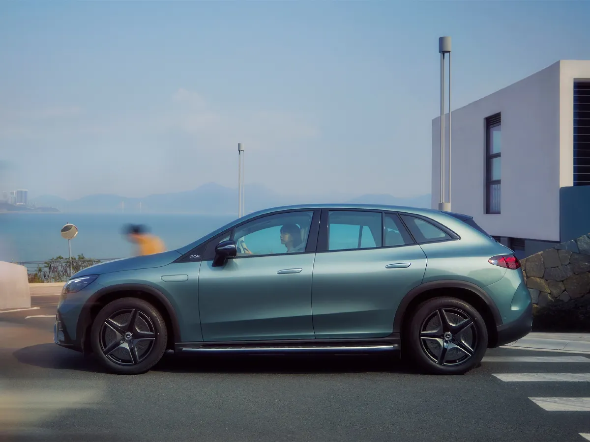 Mercedes-Benz EQE SUV,autocango,china used car exporter,china ev exporter,chinese used car exporter,chinese used ev exporter