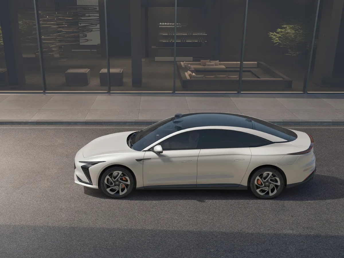 IM L7,autocango,china used car exporter,china ev exporter,chinese used car exporter,chinese used ev exporter