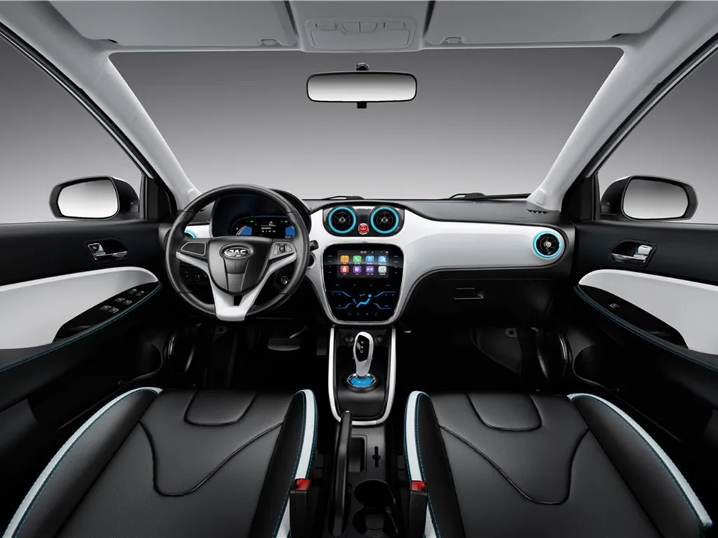 2024 JAC iEV7 BEV 33.2KWH,autocango,china used car exporter,china ev exporter,chinese used car exporter,chinese used ev exporter