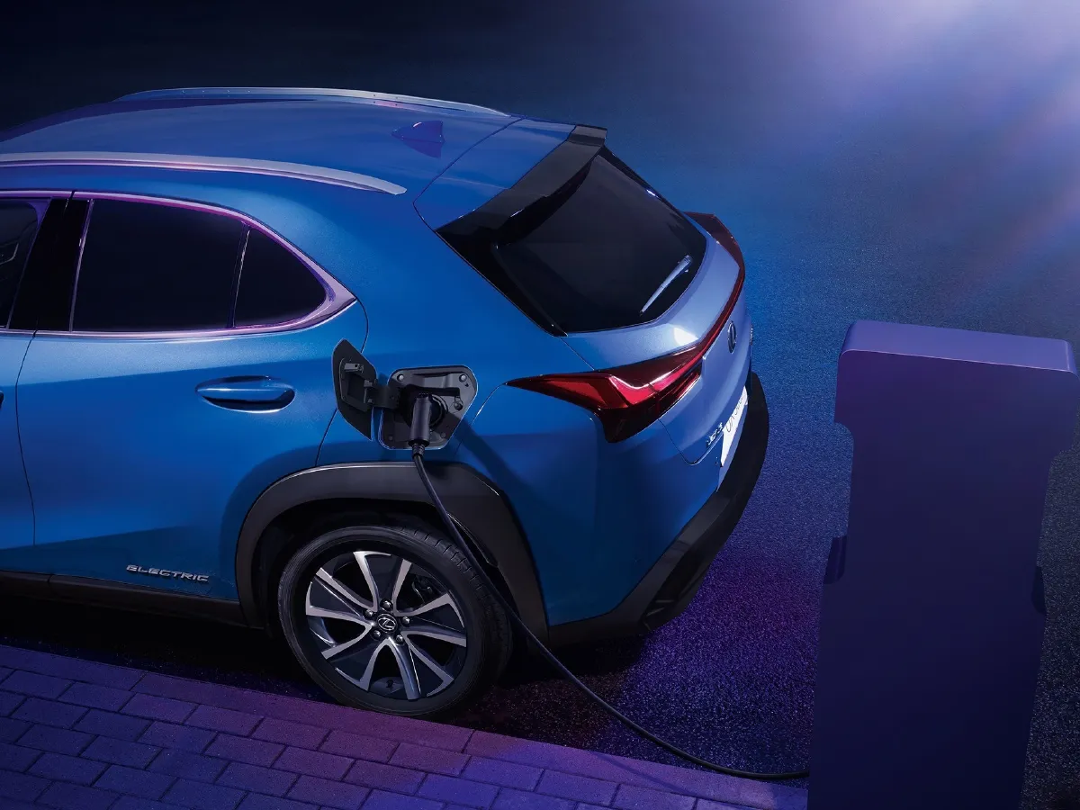 Lexus UX,autocango,china used car exporter,china ev exporter,chinese used car exporter,chinese used ev exporter