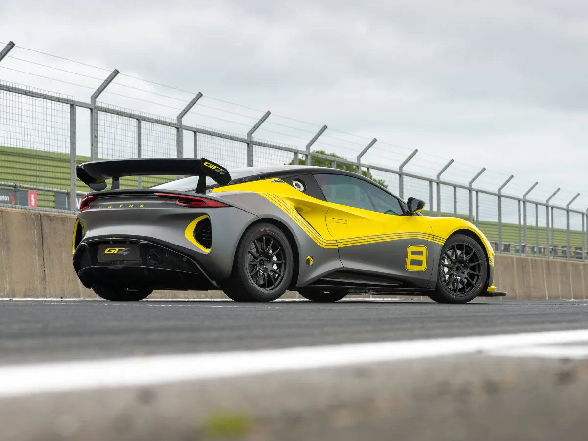 Lotus EMIRA,autocango,china used car exporter,china ev exporter,chinese used car exporter,chinese used ev exporter