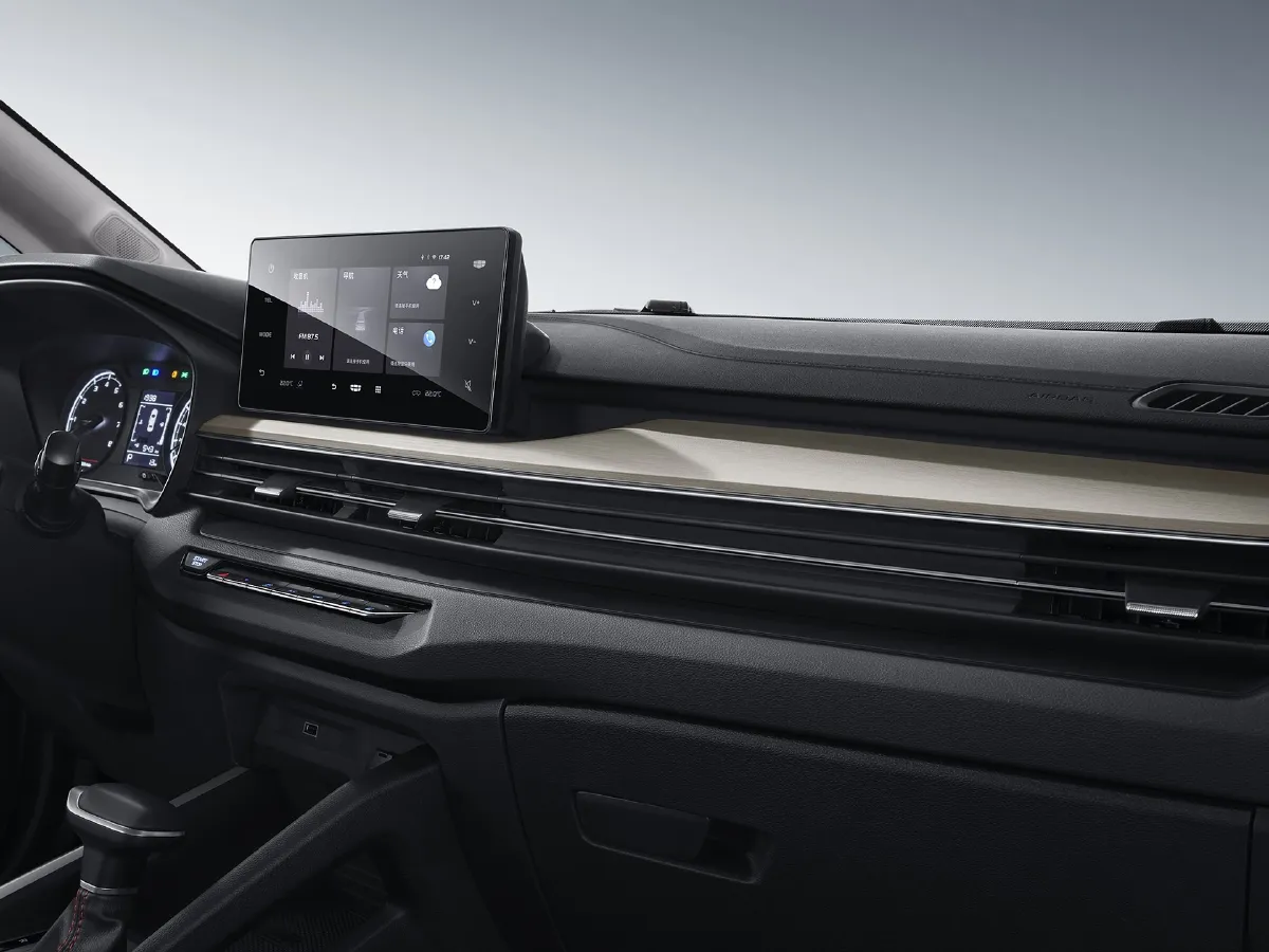 Geely Vision X3,autocango,china used car exporter,china ev exporter,chinese used car exporter,chinese used ev exporter