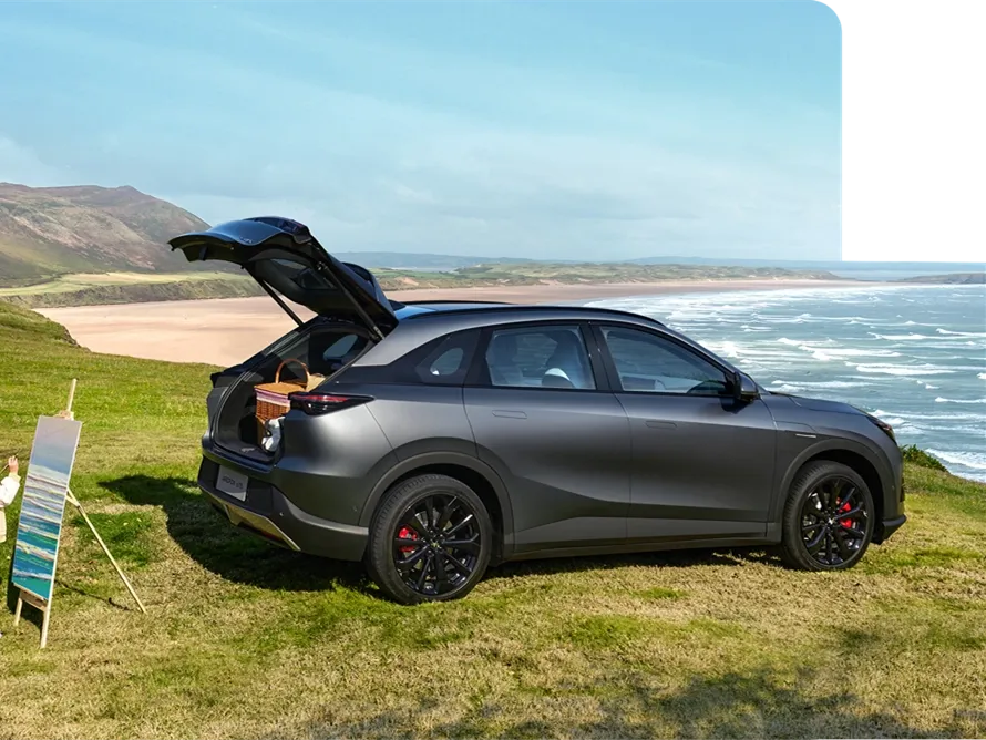 ARCFOX αT5,autocango,china used car exporter,china ev exporter,chinese used car exporter,chinese used ev exporter