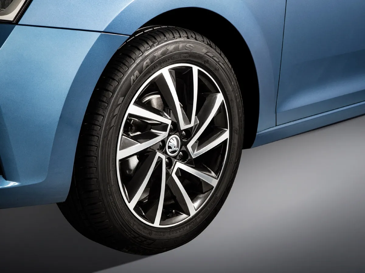 Skoda Rapid,autocango,china used car exporter,china ev exporter,chinese used car exporter,chinese used ev exporter