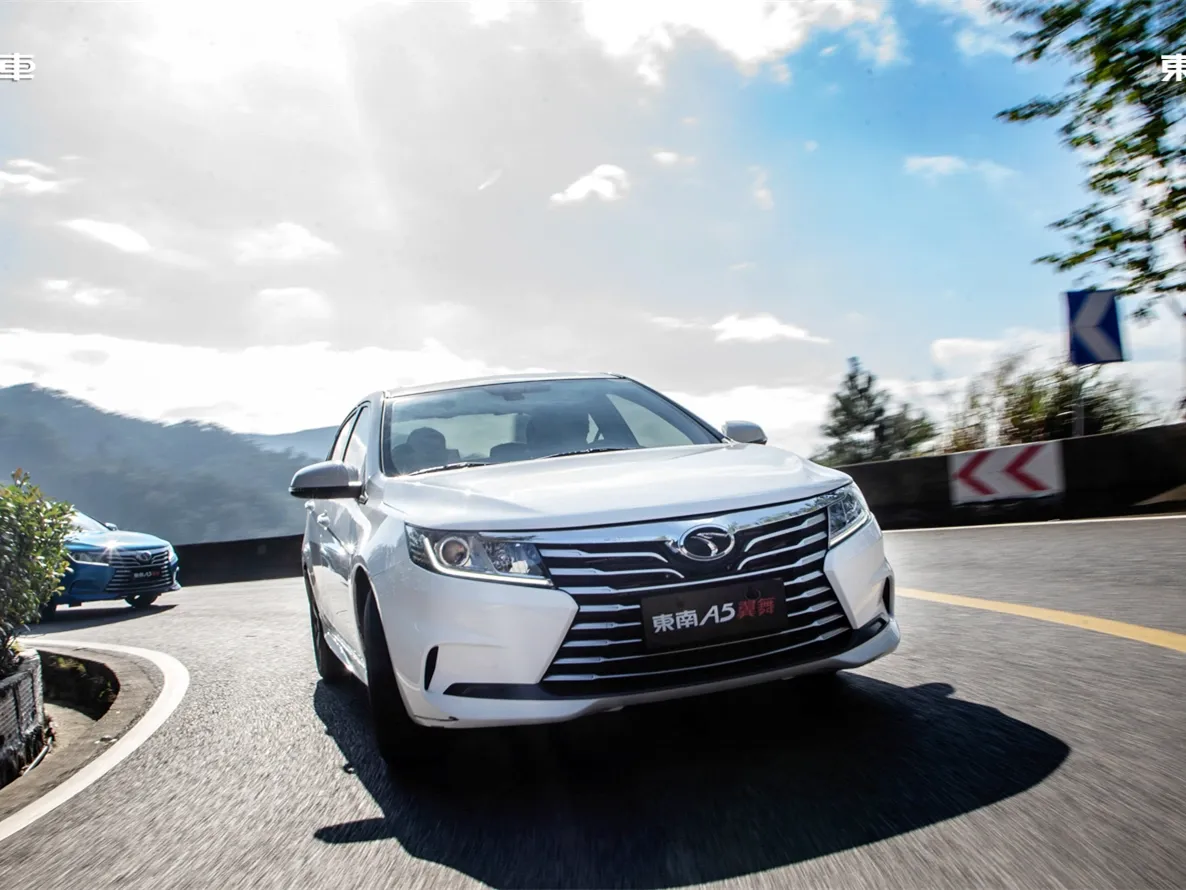 Soueast A5,autocango,china used car exporter,china ev exporter,chinese used car exporter,chinese used ev exporter