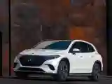 Mercedes-Benz EQS SUV