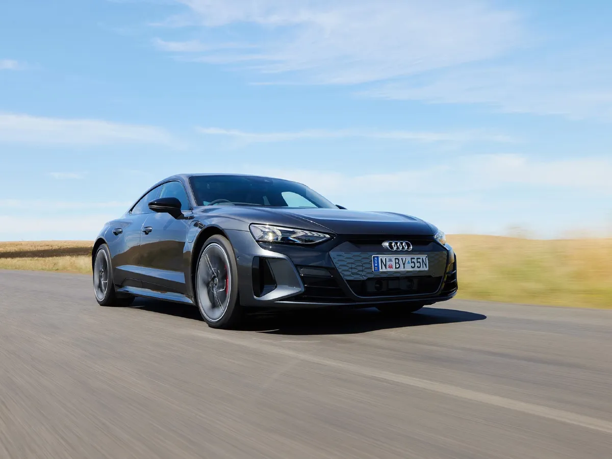 2023 Audi RS e-tron GT 2AT BEV 93.4KWH,autocango,china used car exporter,china ev exporter,chinese used car exporter,chinese used ev exporter