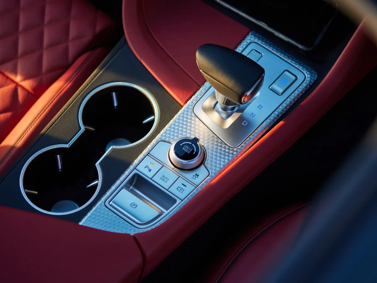 Genesis G70,autocango,china used car exporter,china ev exporter,chinese used car exporter,chinese used ev exporter