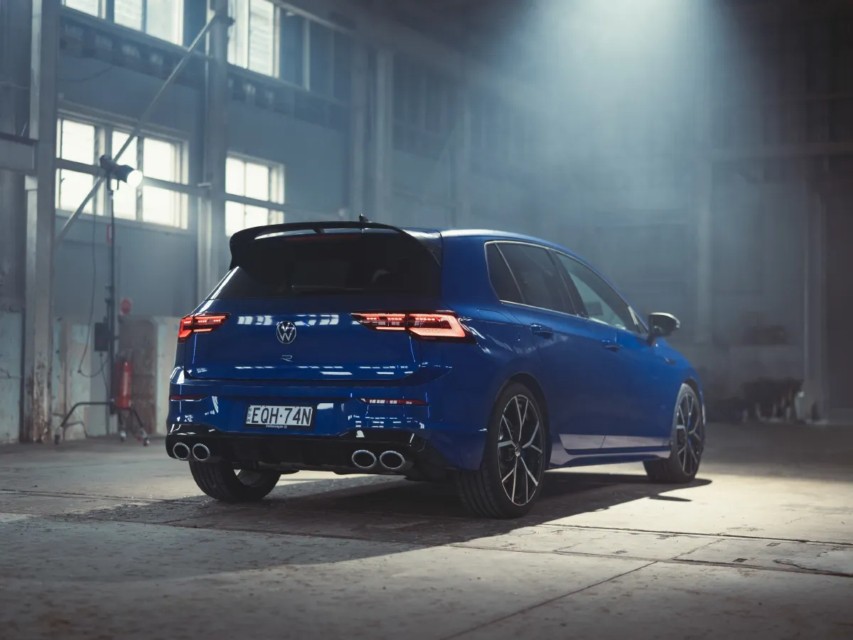 2011 Volkswagen Golf 2.0T 256HP L4 6DCT,autocango,china used car exporter,china ev exporter,chinese used car exporter,chinese used ev exporter