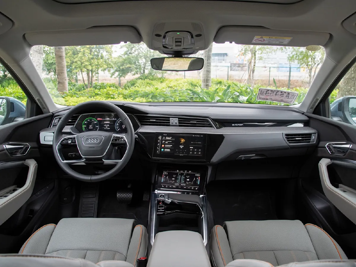 Audi e-tron,autocango,china used car exporter,china ev exporter,chinese used car exporter,chinese used ev exporter